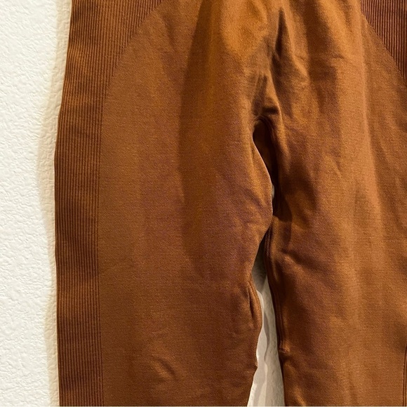 Set Active rusty orange brown seemless leggings fit like size small - Picture 5 of 11